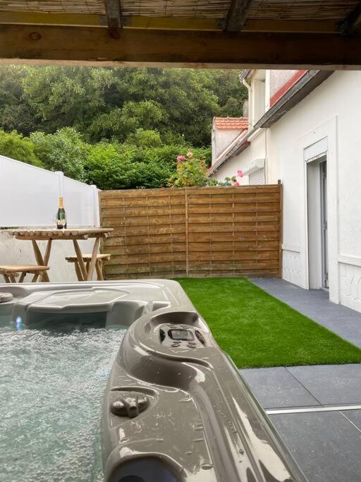 La Mylandie Wimille Exterior foto